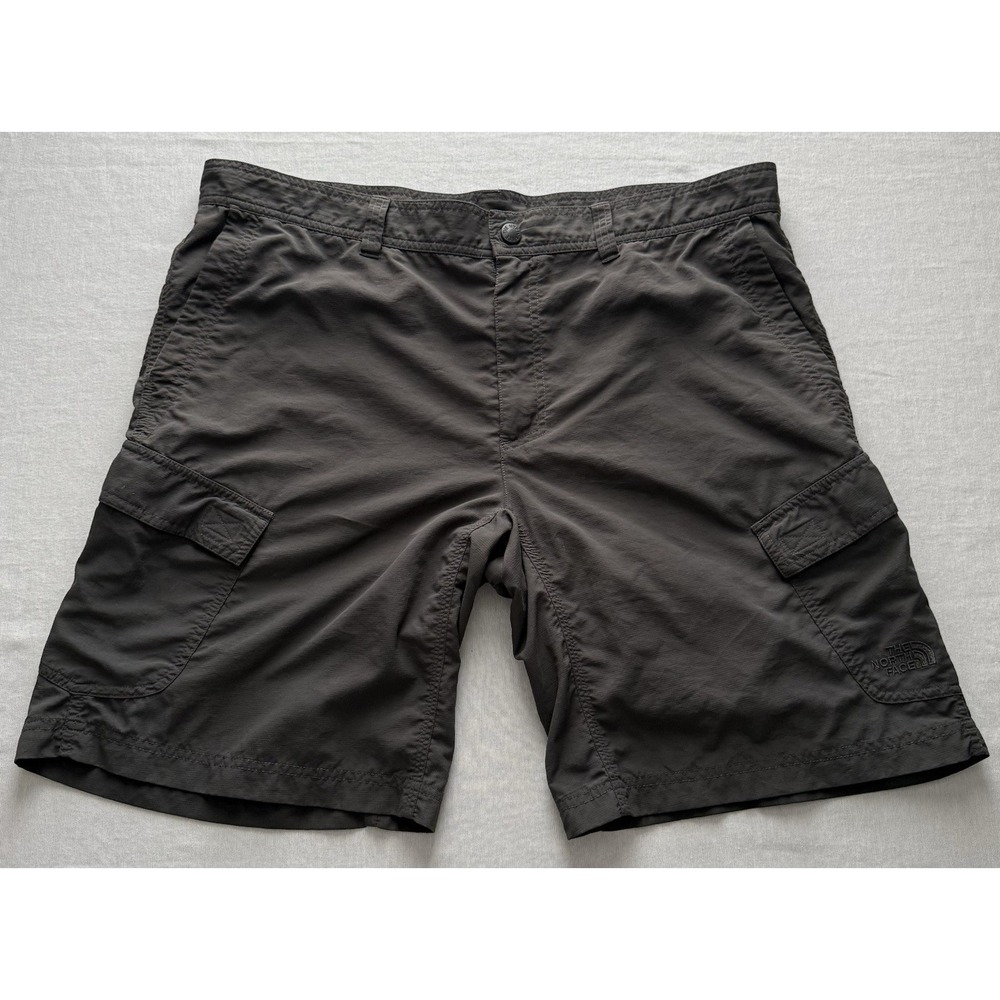 The North Face Cargo Shorts Men 38 Gray Nylon Hiking Outdoor Utility